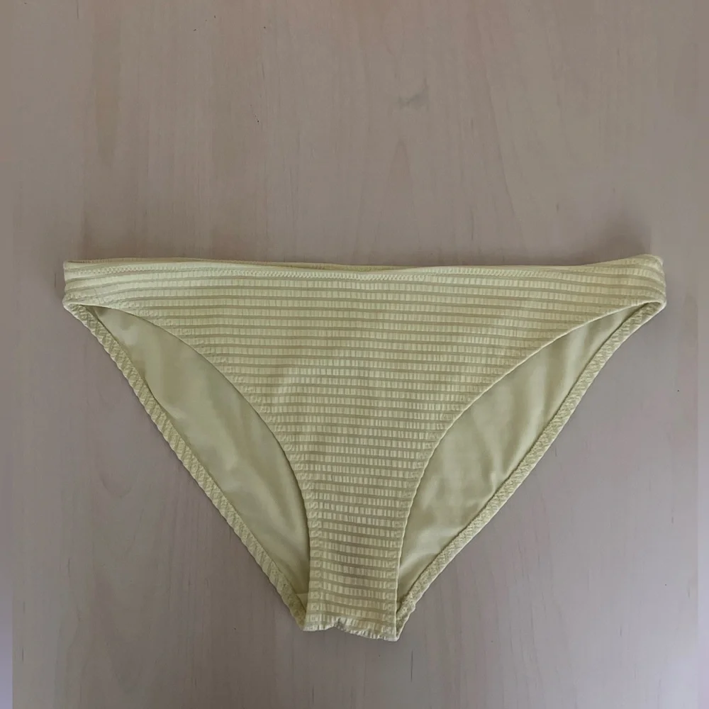 H&M BIKINI SET | | LEMON YELLOW COLOR - Picture 6 of 8